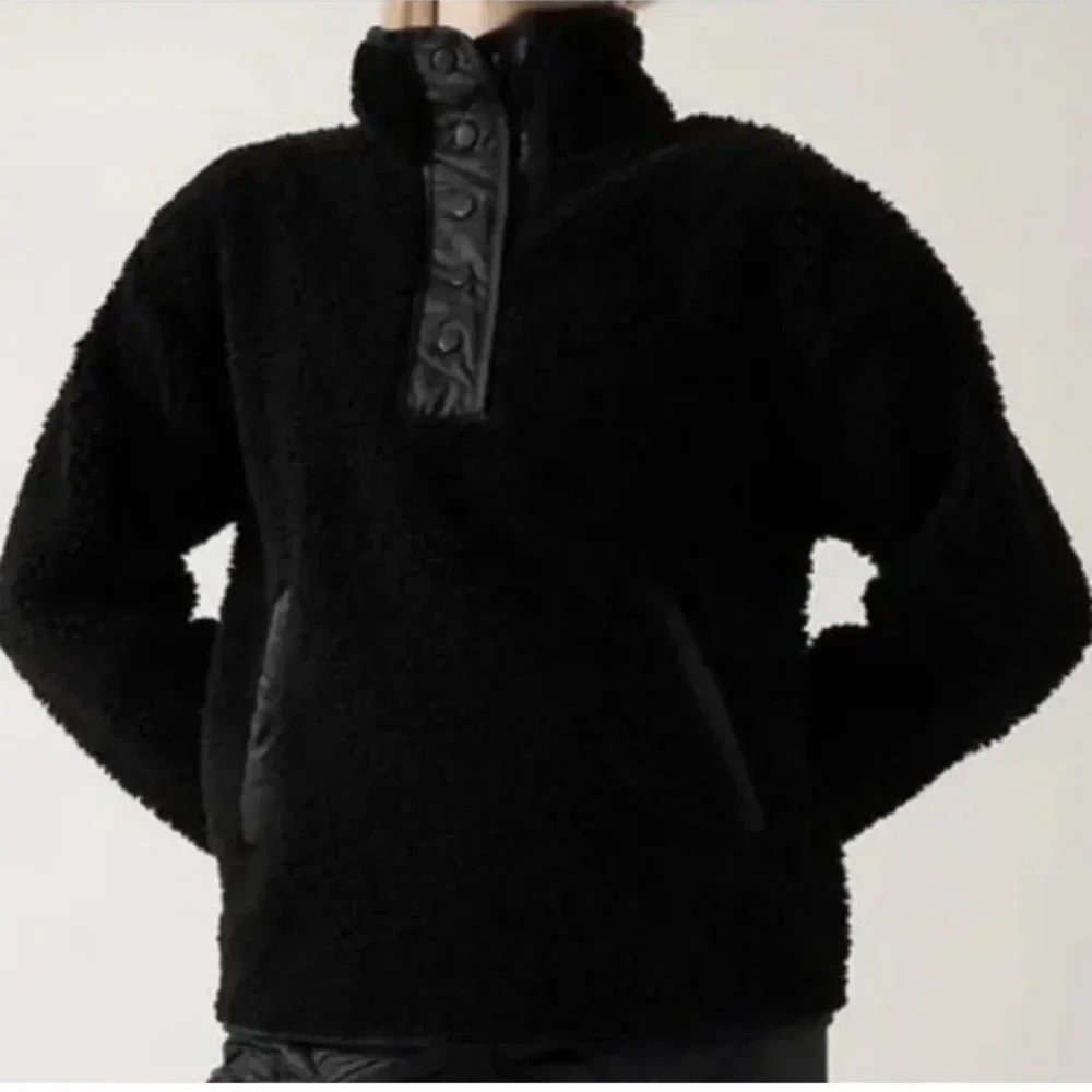 SALE! NWT Athleta Cozy Sherpa Snap Sweatshirt (pullover) - Black Size M - Picture 2 of 5